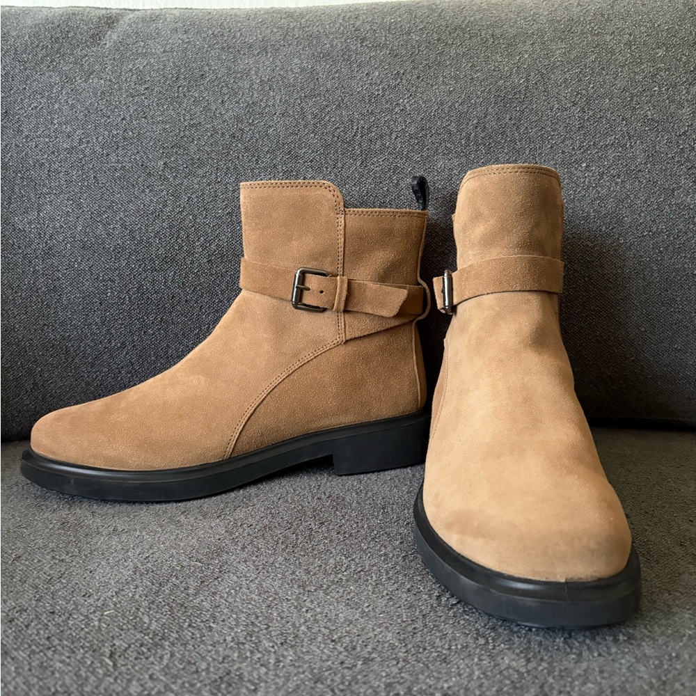 Brand New Ecco Suede Ankle Boots
